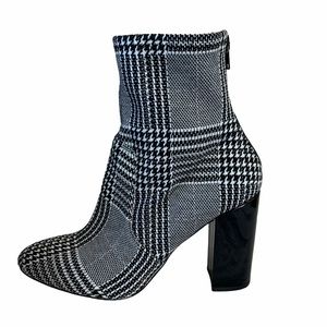 Aldo Lovelee houndstooth boots like new size 8